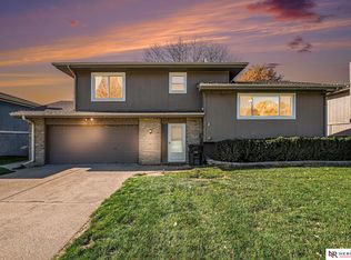 6806 S 154th St, Omaha, NE 68137