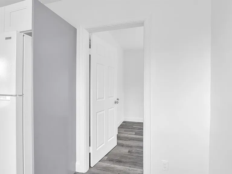 820 N Dixie Hwy #4 — Photo 16