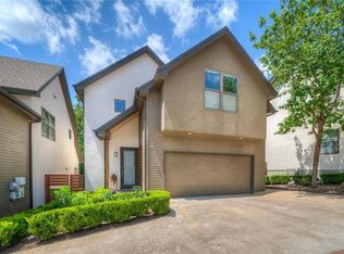 1513 Forest Trl APT 10, Austin, TX 78703