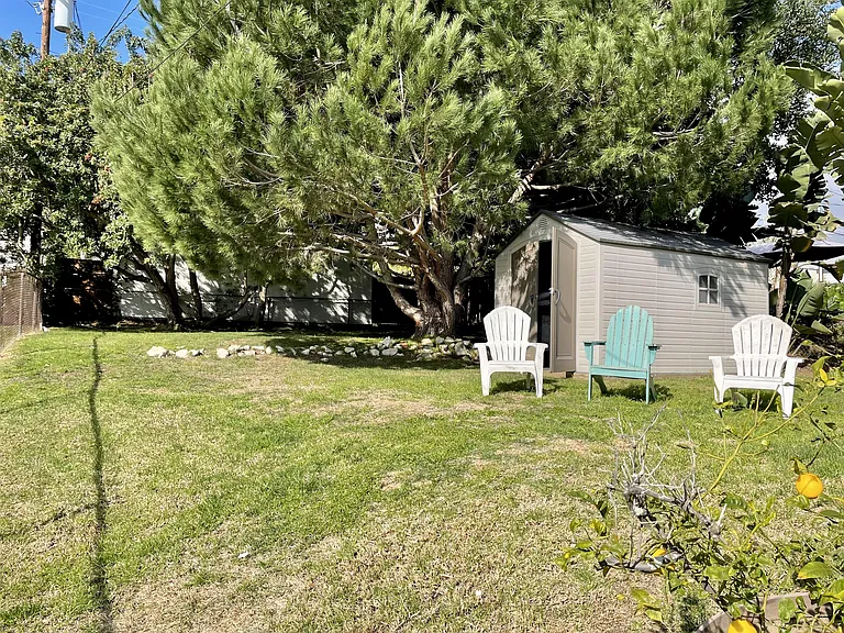 719 S Juanita Ave — Photo 15