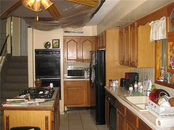 3rd image of 533 Jayne Blvd