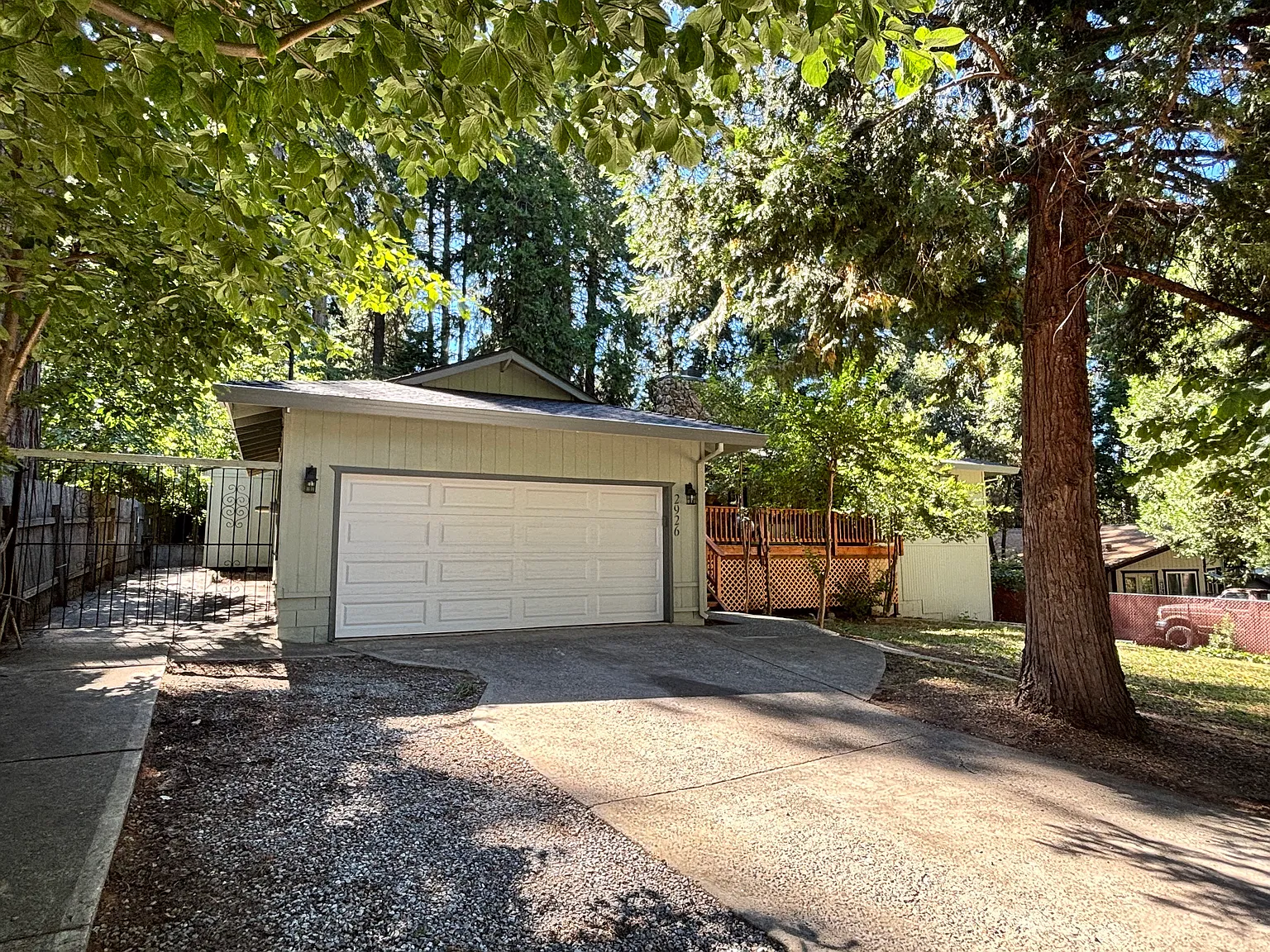 3 bed, 1700 sqft, $2,700 — Photo 2