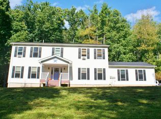 15 Sutter Ct, Hawley, PA 18428