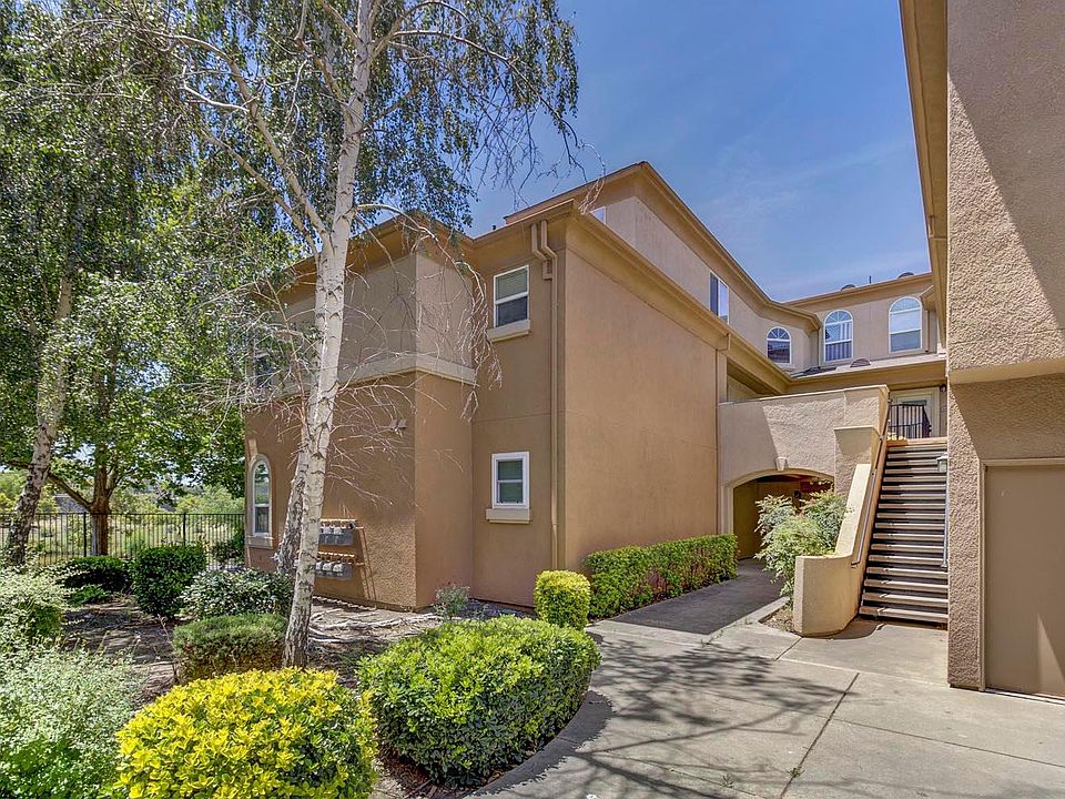 1st image of 1900 Danbrook Dr Unit 812