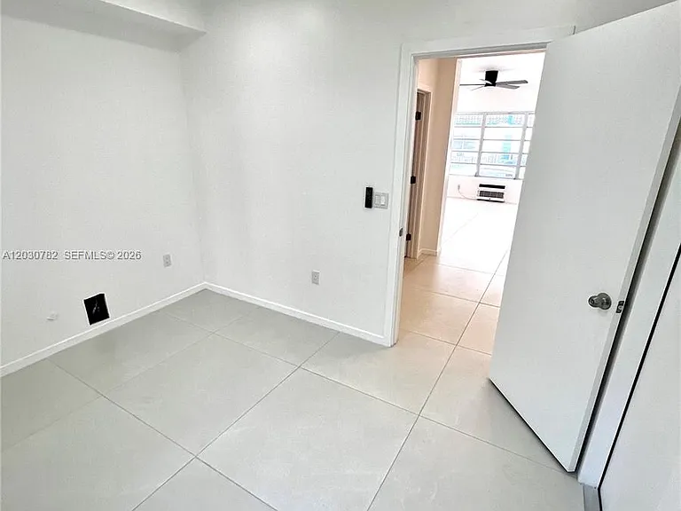 603 7th St #9 — Photo 9