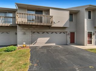 7440 Colosseum Dr APT 14, Rockford, IL 61107