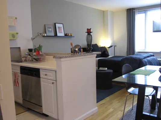 Rented by City Connections Realty | media 22