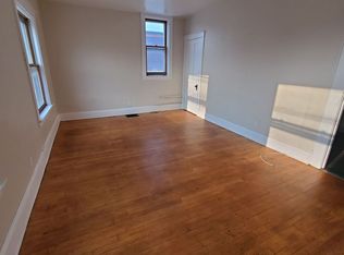 6306-6308 22nd Ave. (4 Unit + 1 Commercial), Kenosha, WI 53143