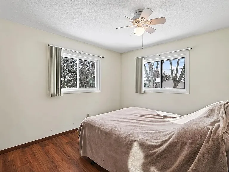 9244 Zinnia Ln N — Photo 13