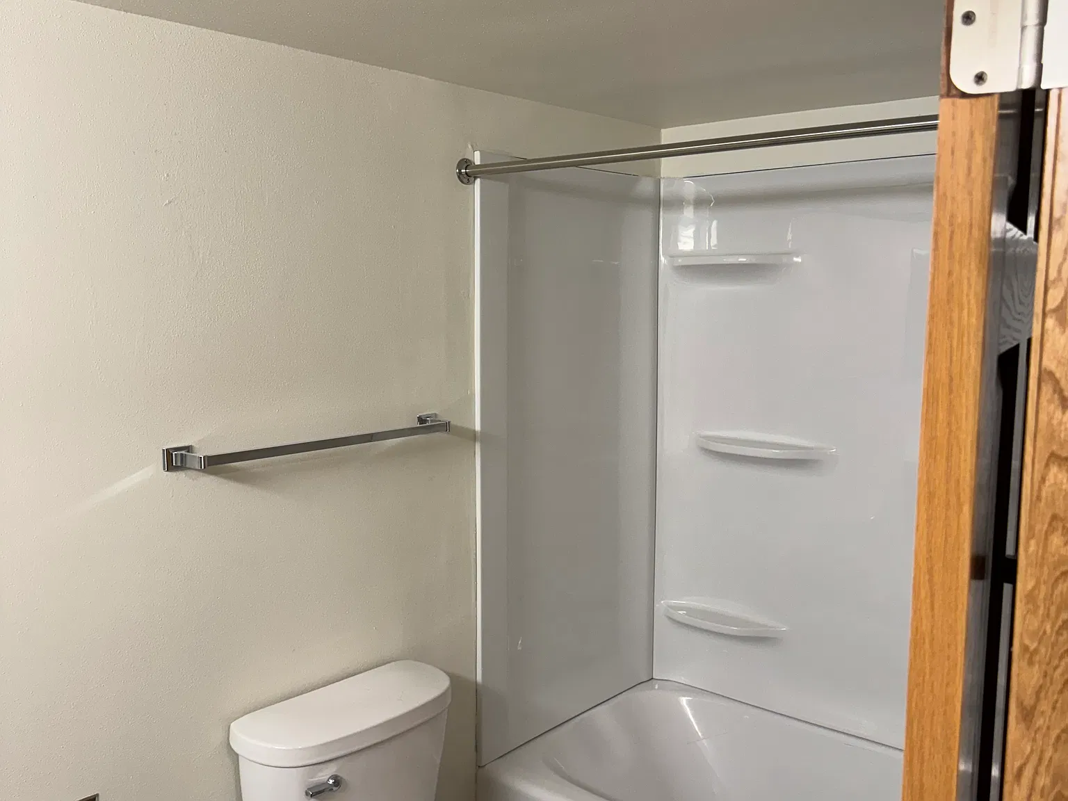 2 bed, 1.5 bath, 1100 sqft, $1,295 — Photo 4