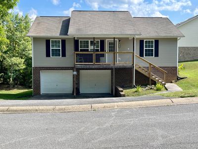 2430 Scenic Mountain Dr, Sevierville, TN, 37876