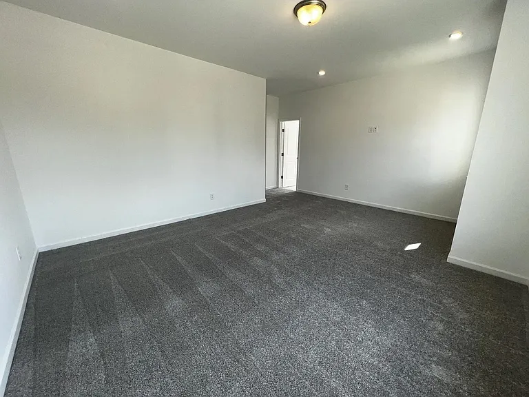 236 Summerlin Dr — Photo 23