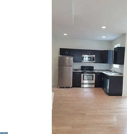 331 N 40th St #B — Photo 12