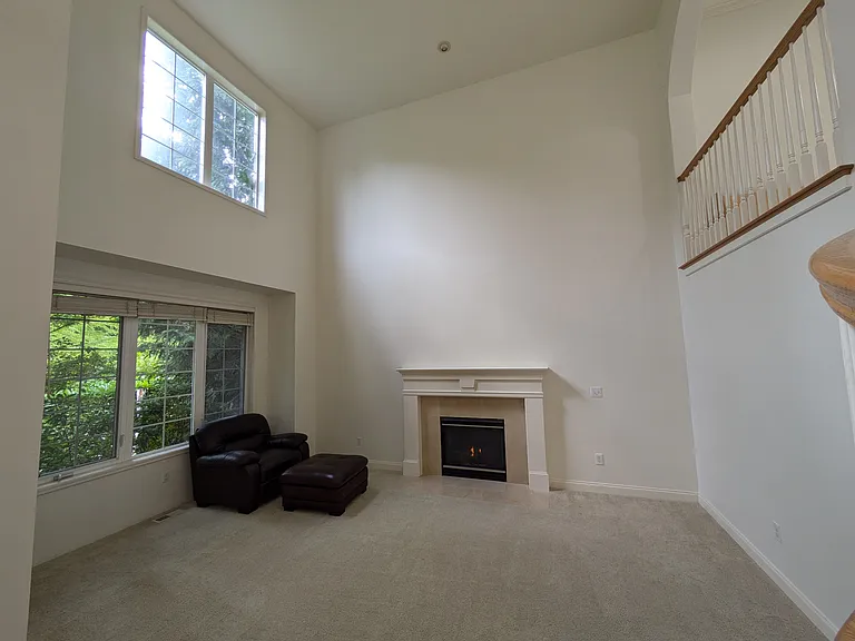 9642 222nd Ct NE — Photo 9