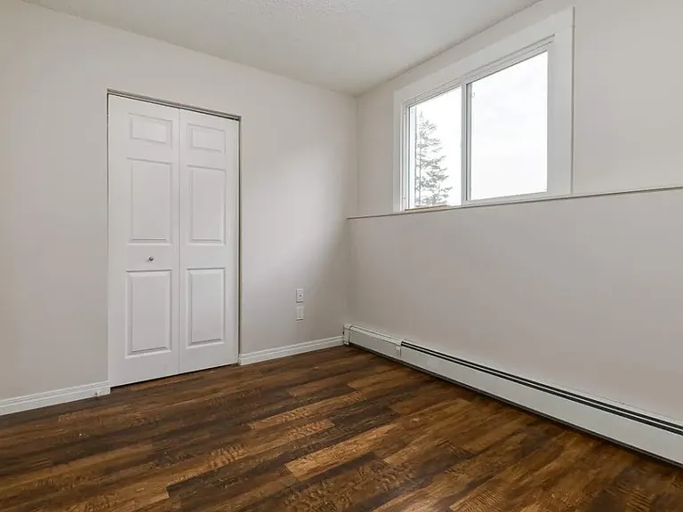 363 Northview Rd — Photo 13