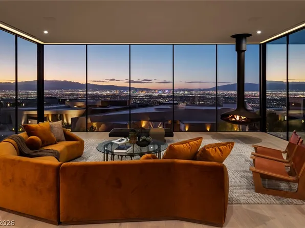 11 Chisel Crest Ct, Henderson, NV 89012