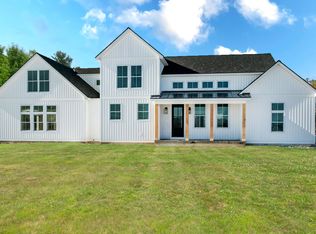 24 Locust Road, Ballston Spa, NY 12020