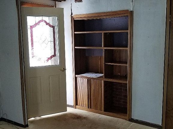 5th image of 322 N McCornell Ave