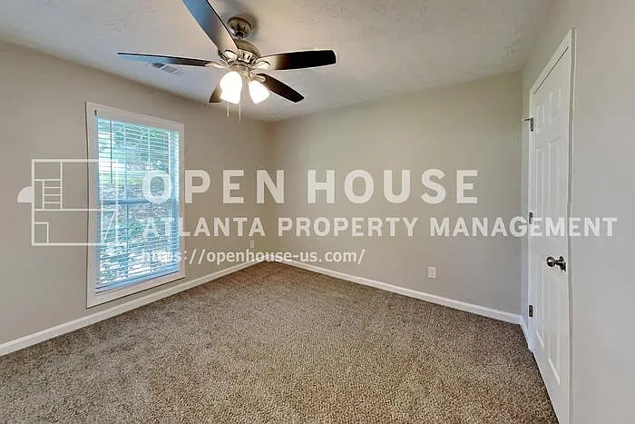 399 Charesa Ln — Photo 17