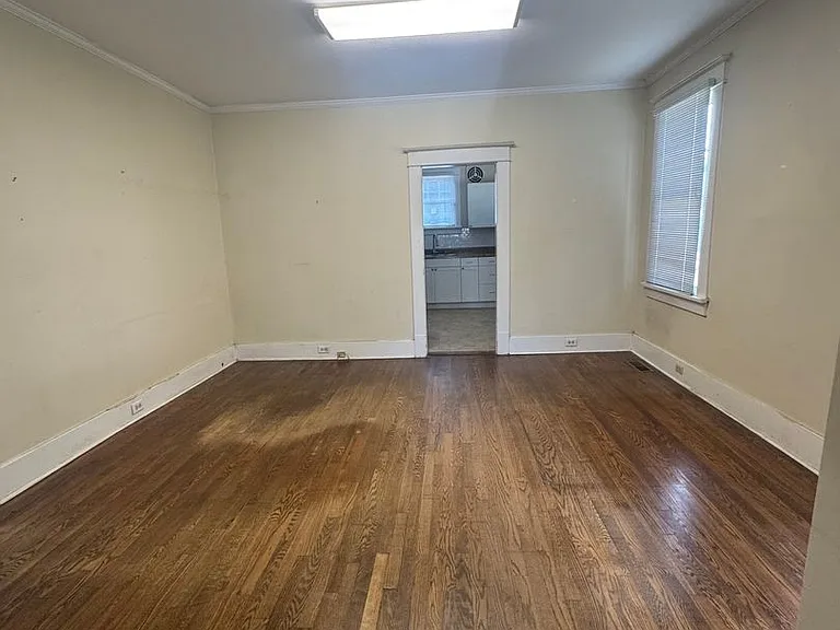 1804 Central Ave — Photo 6