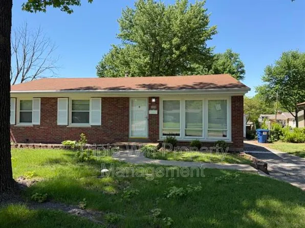 185 Saint Eugene Ln, Florissant, MO 63033