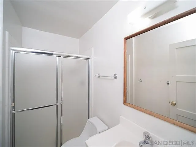 4960 63rd St — Photo 13