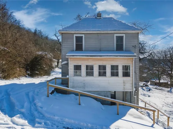 324 Loeb St, Weirton, WV 26062