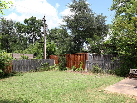3rd image of 5408 Collinwood Ave