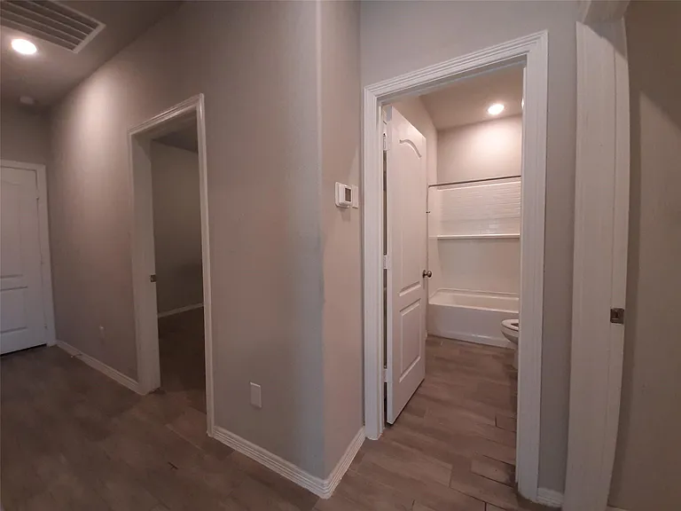 919 Redinger Ridge Dr — Photo 14