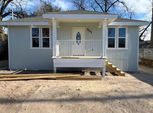 507 W Cortinas St, Del Rio, TX 78840