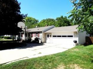 1237 Hastings St, Green Bay, WI 54301