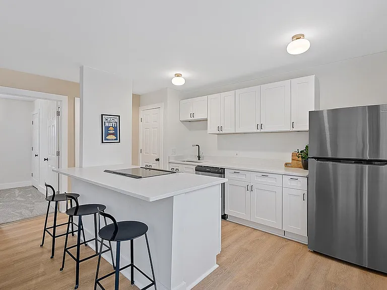 539 Hale Ave #1 — Photo 17