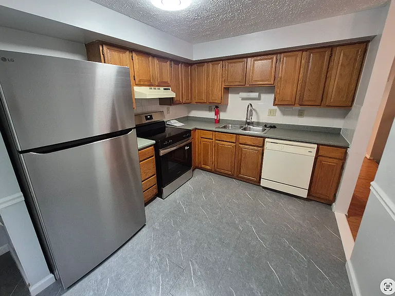 7831 Havenside Ter — Photo 5