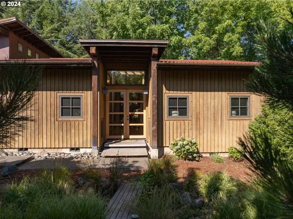 914 Nina Ln, Hood River, OR 97031