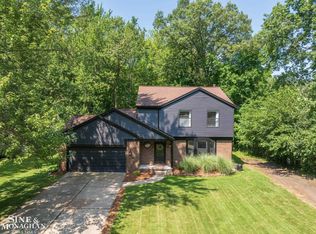 23083 Watt Dr, Farmington Hills, MI 48336