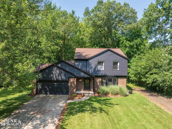 23083 Watt Dr, Farmington Hills, MI 48336