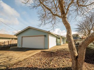 1125 Augustine Ave, Coos Bay, OR