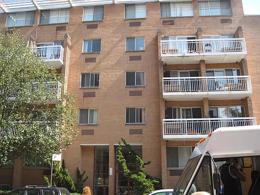 Rented by 18 REALTY | media 21