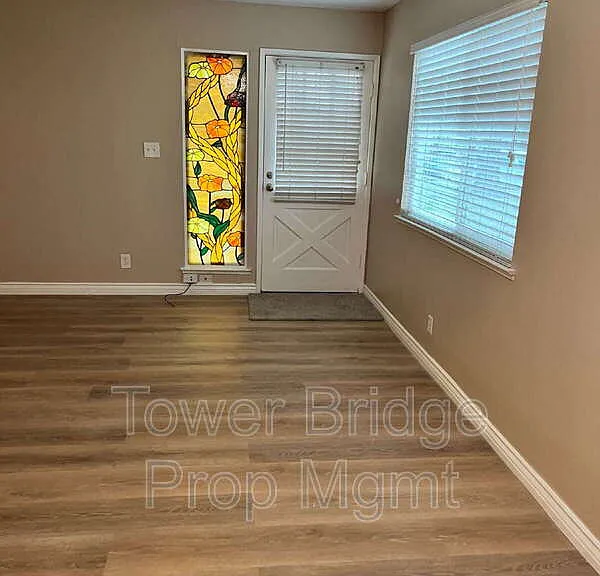 5146 Rhode Island Dr #2 — Photo 3