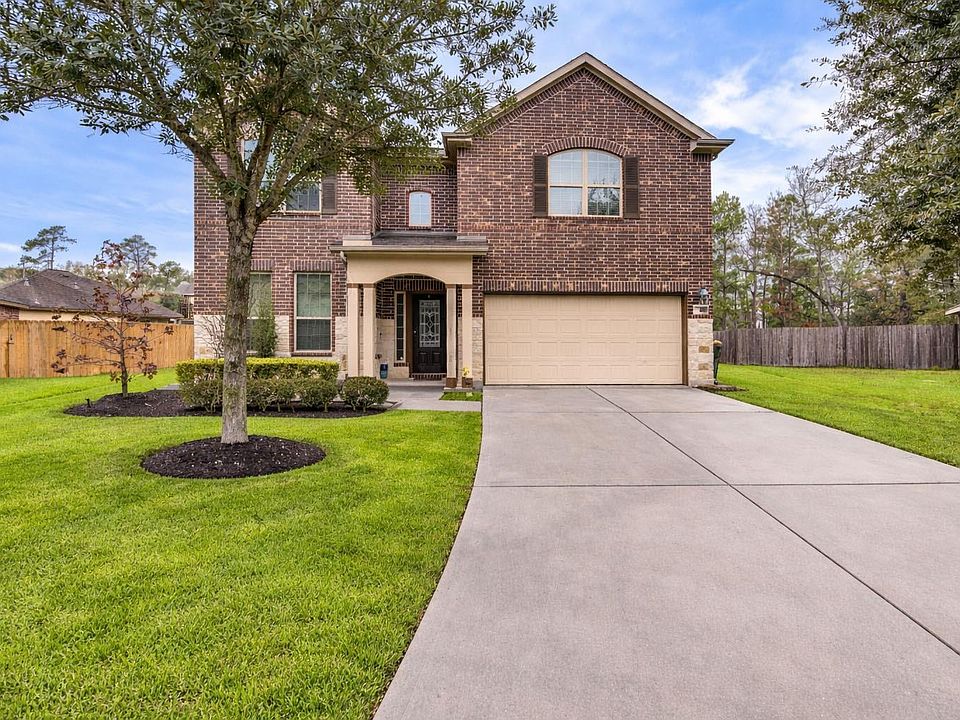 1st image of 7 Maple Mill Ct