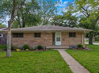 5404 N Bethmaur Ln, Glendale, WI 53209