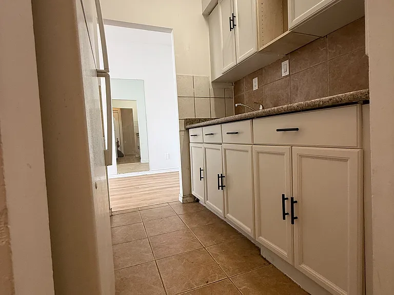 2881 Lawrence Ave E #3 — Photo 8