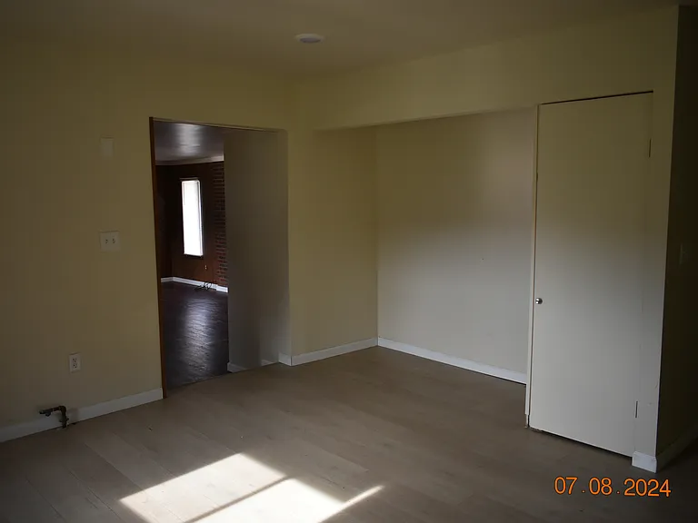 135 Hill Place Dr — Photo 13
