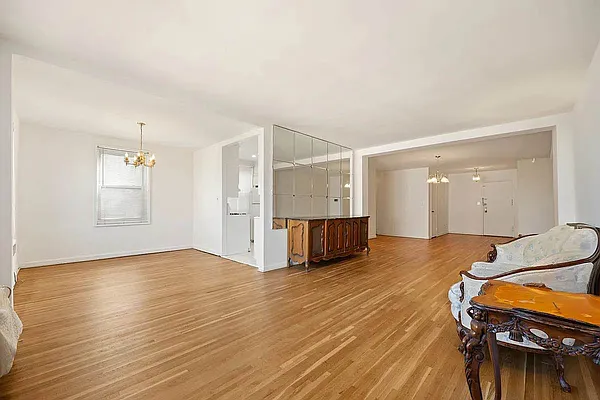 Rented by Arche Nest LLC | media 16