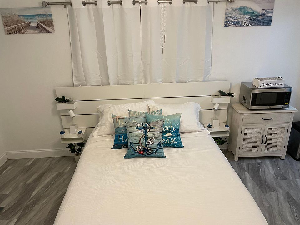 Brand new ,Queen size Serta Mattress.