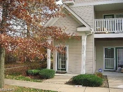 22654 Lenox Dr, Fairview Park, OH, 44126