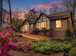 304 Sloss Cir, Trussville, AL 35173