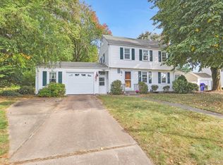 64 Knollwood Rd, East Hartford, CT 06118