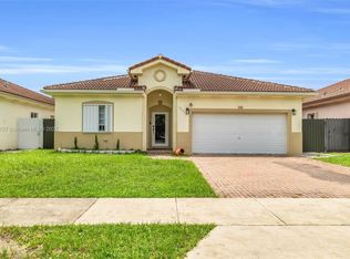 22572 SW 103rd Ct, Miami, FL 33190