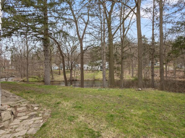 218 N 26th St, Kalamazoo, MI 49048